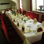 Gasthof Kreuzmayr Inn 3*