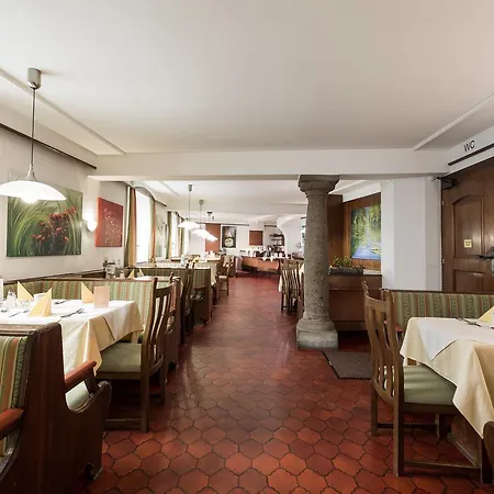 Gasthof Kreuzmayr Estalagem Eferding